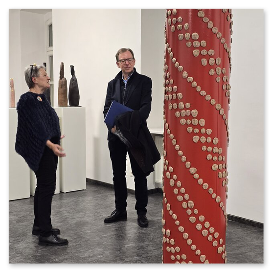 Ausstellung im Kunsthaus in Köflach, Skulpturen und Menschen