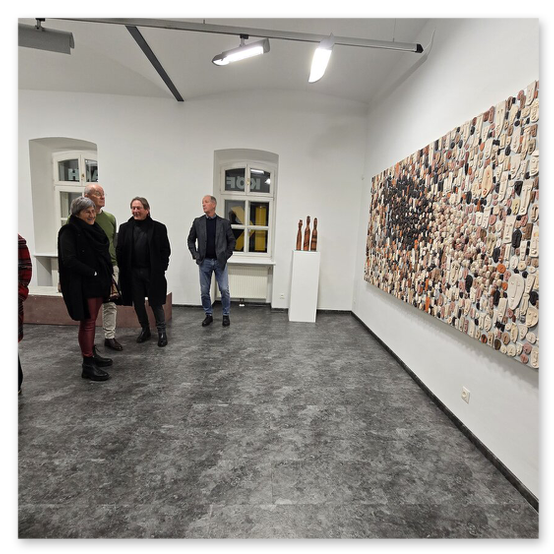 Ausstellung im Kunsthaus in Köflach, Skulpturen und Menschen