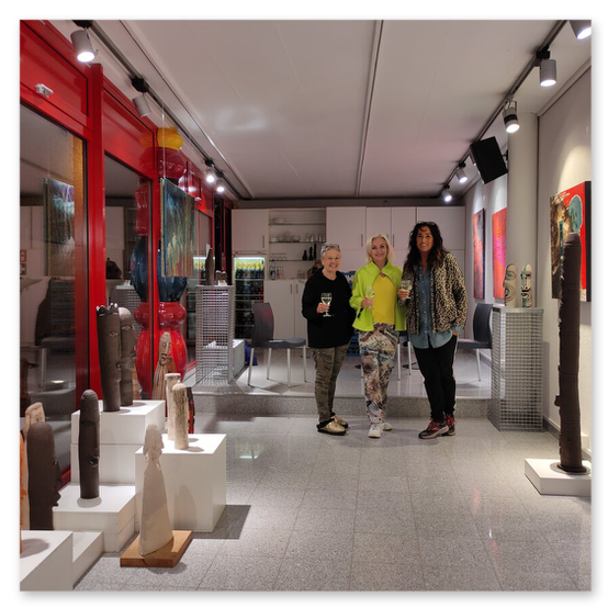 Ausstellung MOEL2ART in der Galerie am Schloßbergtor. Bilder der Vernisage und dere Kunstwerke von Monika Barwig und Elisabeth Raunig.