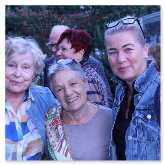 Ausstellung MOEL2ART in der Galerie am Schloßbergtor. Bilder der Vernisage und dere Kunstwerke von Monika Barwig und Elisabeth Raunig.