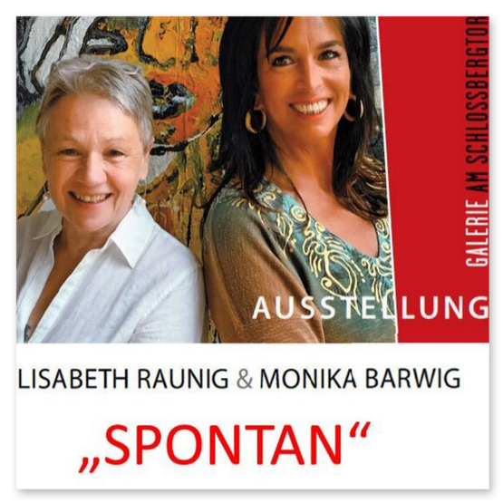 Bilder der Ausstellung "Spontan" in der Galerie am Schloßbergtor in Voitsberg. Kunstgegenstände und Publikum